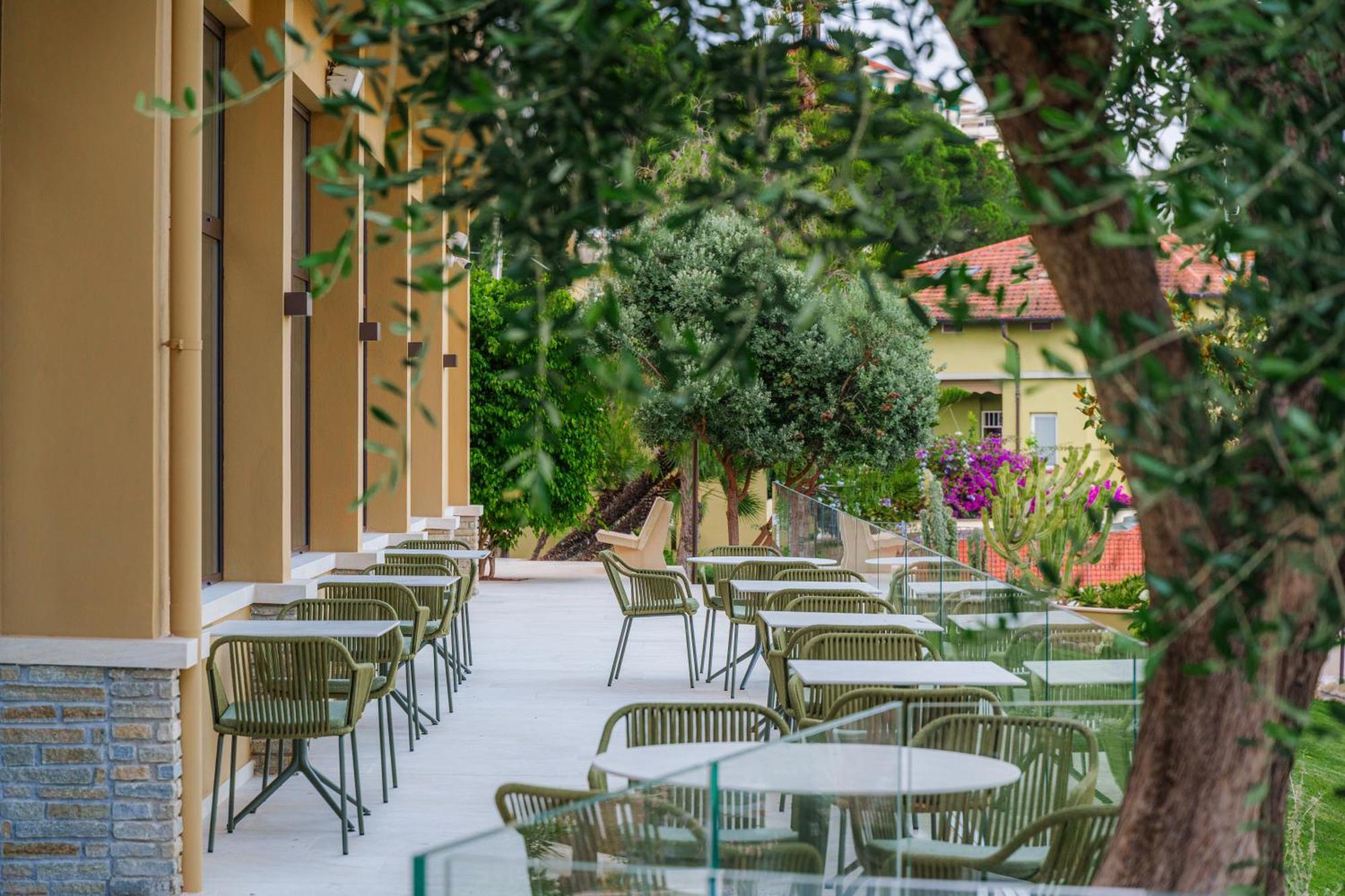 Hotel Villa Levi San Remo Exterior foto